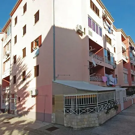 Lejlighed Jurilj *