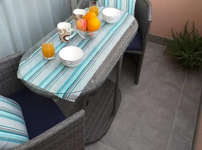 Jurilj Lejlighed Makarska